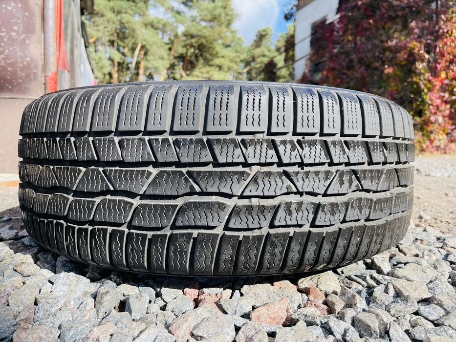 Одна зимняя шина Continental ContiWinterContact ts830 205/50/17 93H