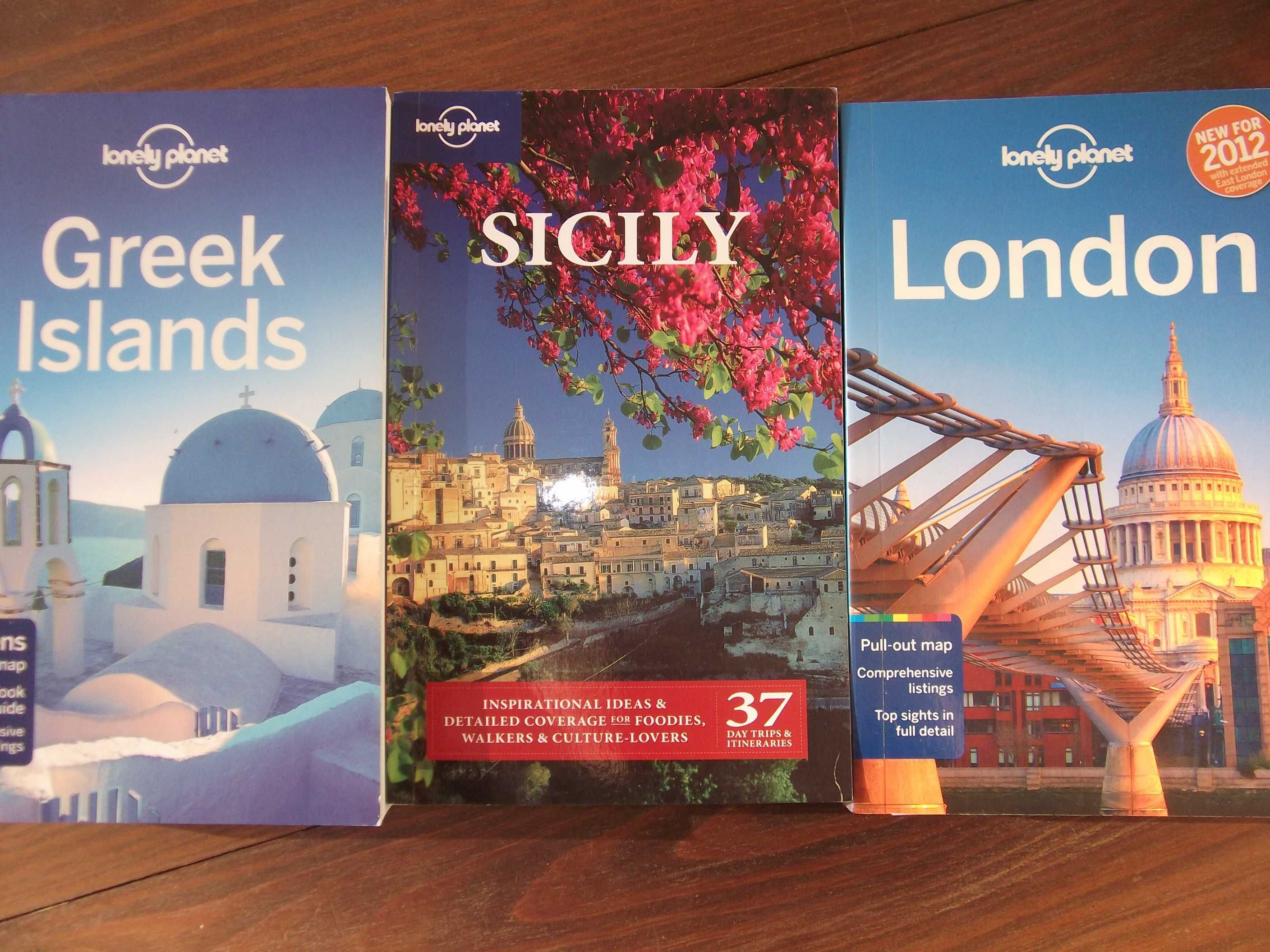 Livros guias viagem inglês / English books travel guides-Lonely Planet