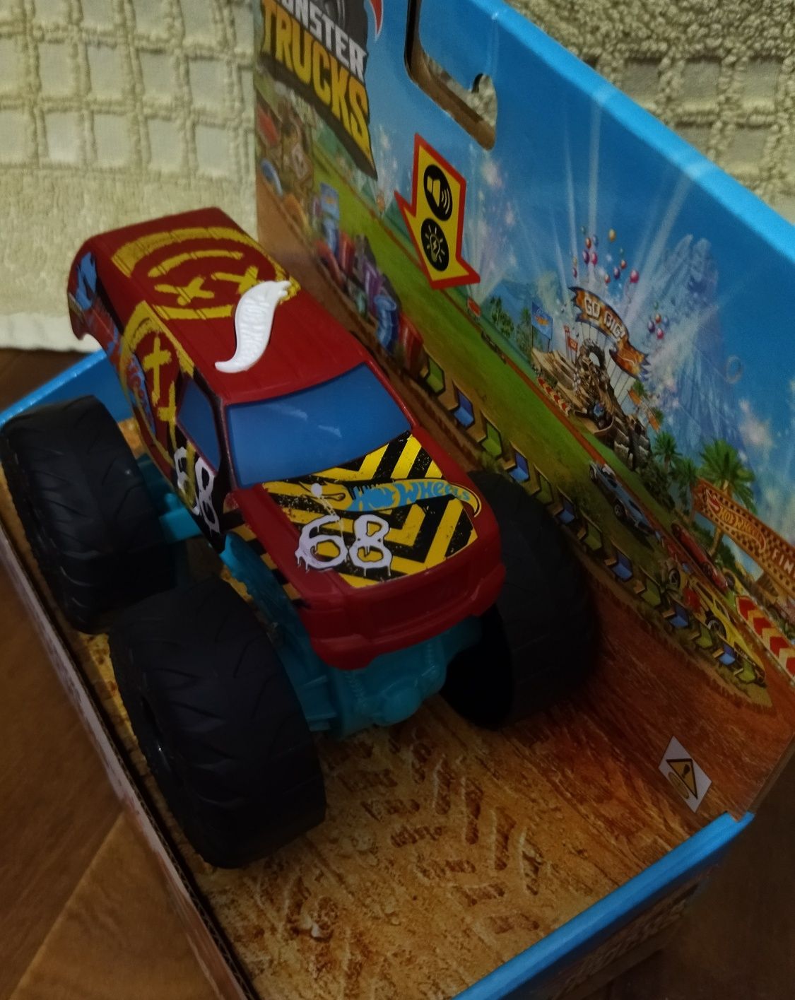 Детские игрушки машинки MONSTER TRUCKSподарок