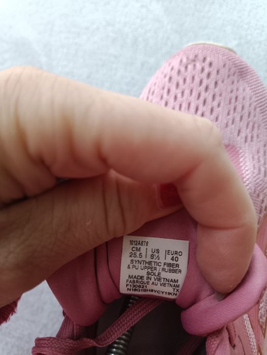 Женские кроссовки беговые ASICS р40