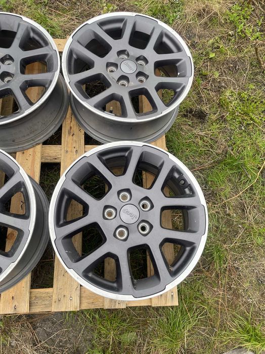 Felgi aluminiowe 18 jeep wrangler gladiator komplet oryginalne