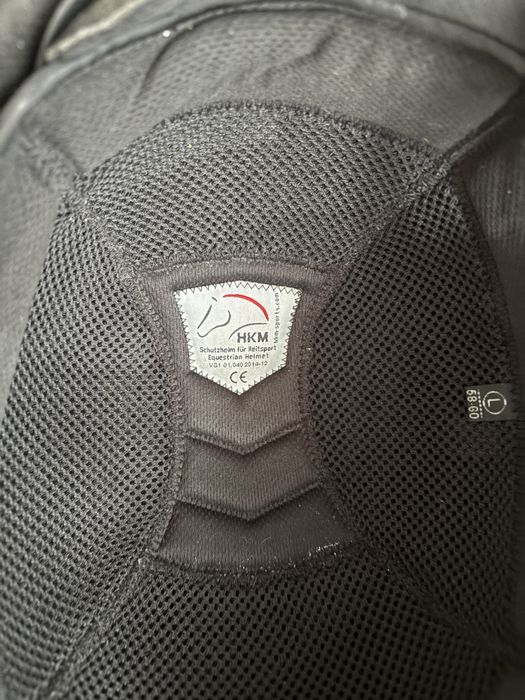 Kask firmy HKM model Lady Shield