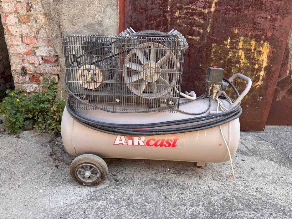 Компрессор для покраски Aircast СB4/C100