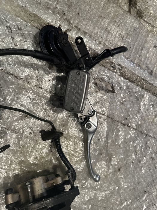 Honda Shadow VT 600 Zaciski Hamulcowe Pompa Klakson M561