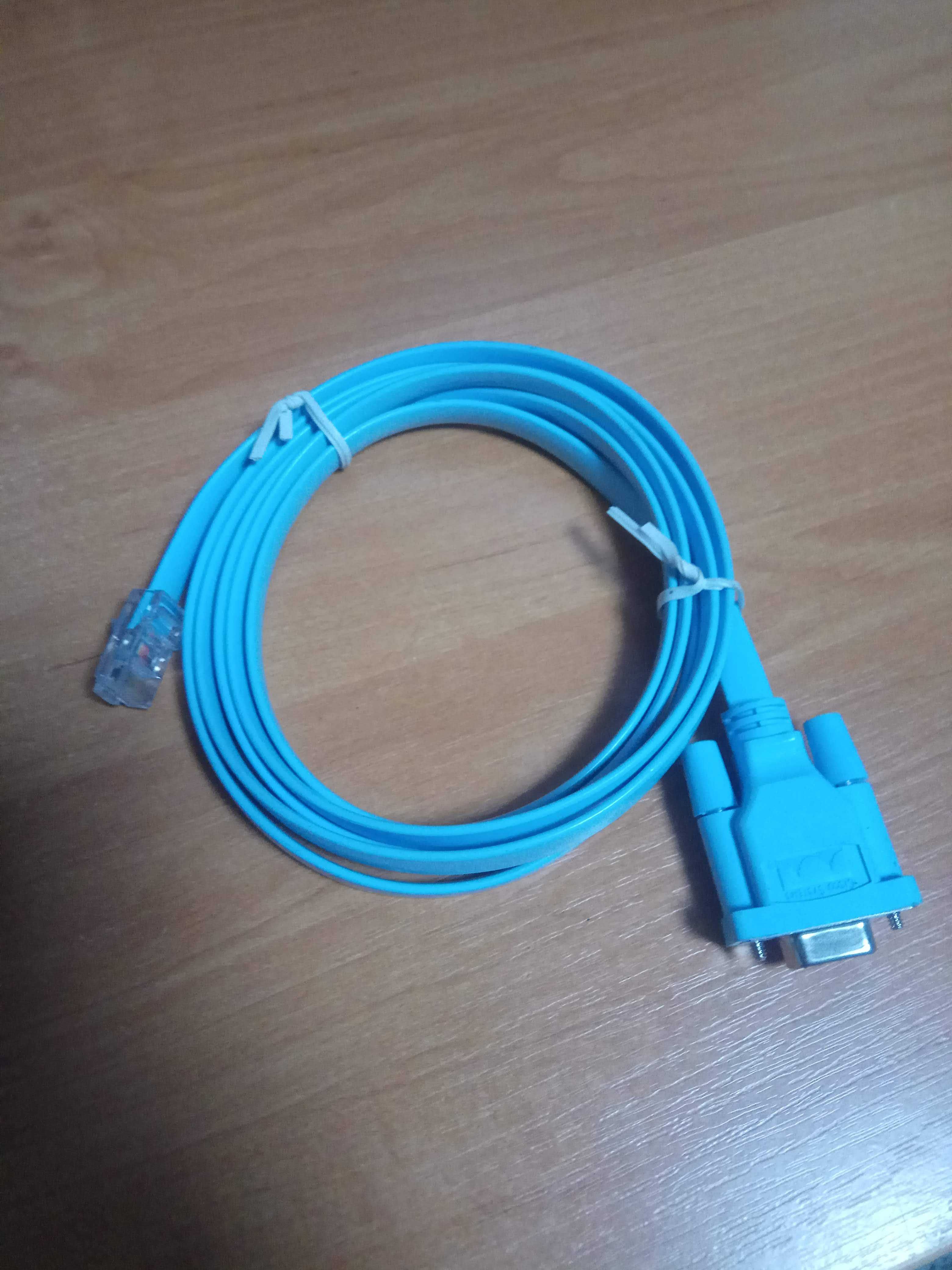 CAB-CONSOLE-RJ45 Cisco консольный кабель RS-232 - RJ-45  1,8 м