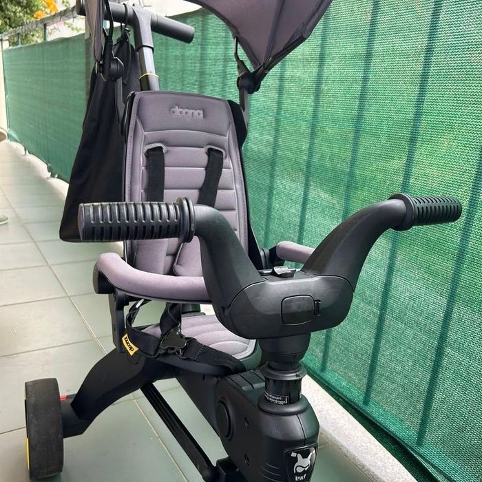 Liki Trike – Triciclo Dobrável e Compacto (10 meses aos 3 anos)