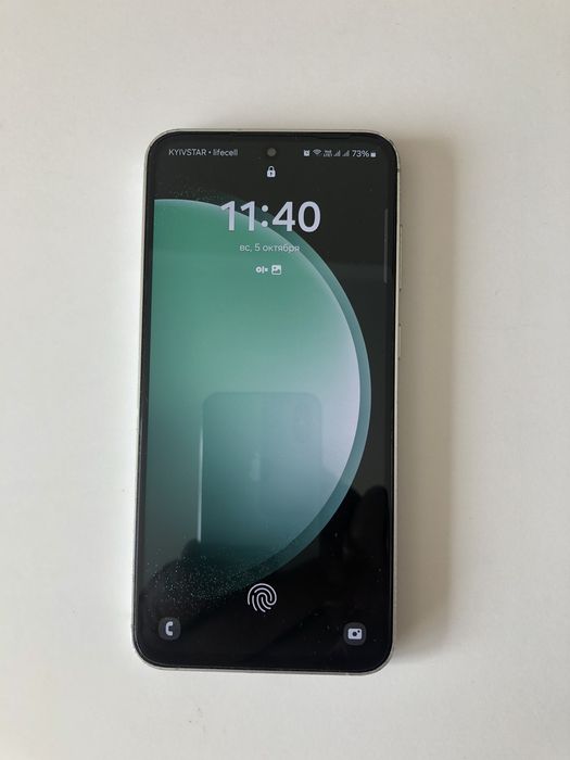 Samsung Galaxy S23 FE • Отличное состояние •