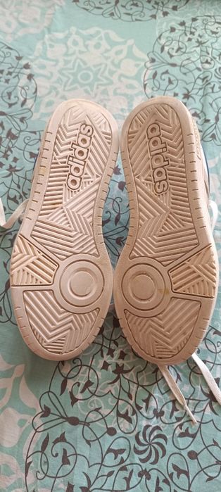 Кроссовки Adidas Hoops