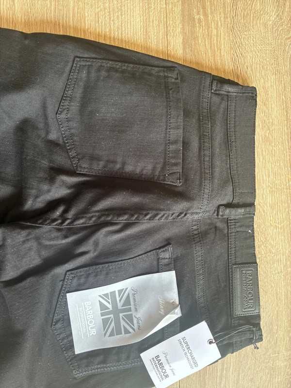 Spodnie Barbour. Nowe z metka