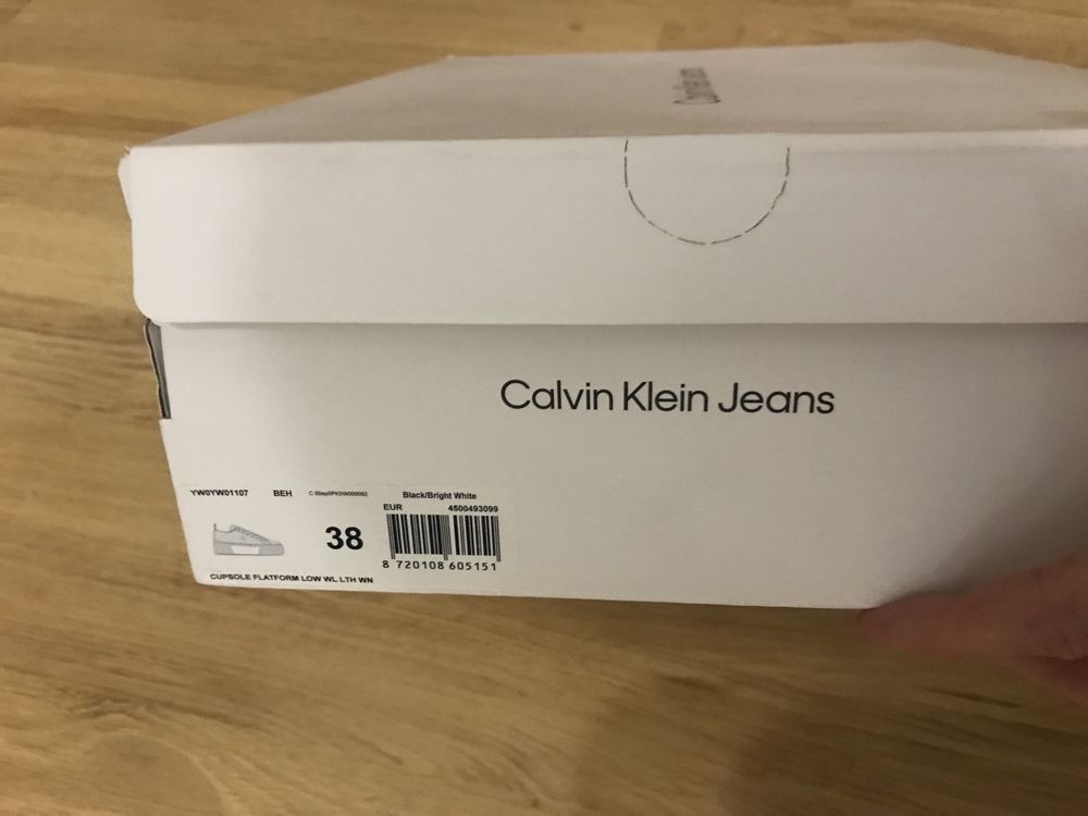 кросівки  кеди Calvin Klein