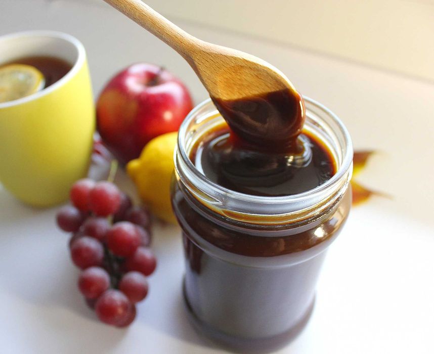 Pierzga w miodzie z propolisem 400g