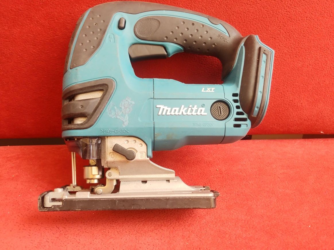 Wyrzynarka makita djv180