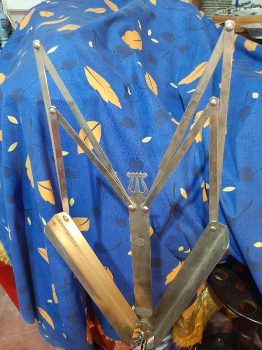 Suporte para partitura K&M Germany