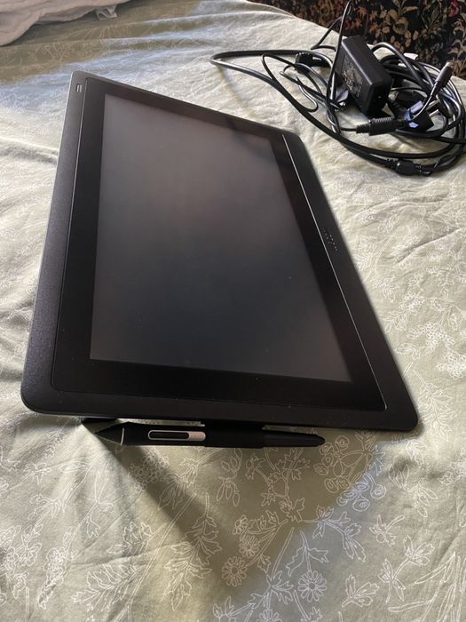 Графічний планшет Wacom cintiq 16