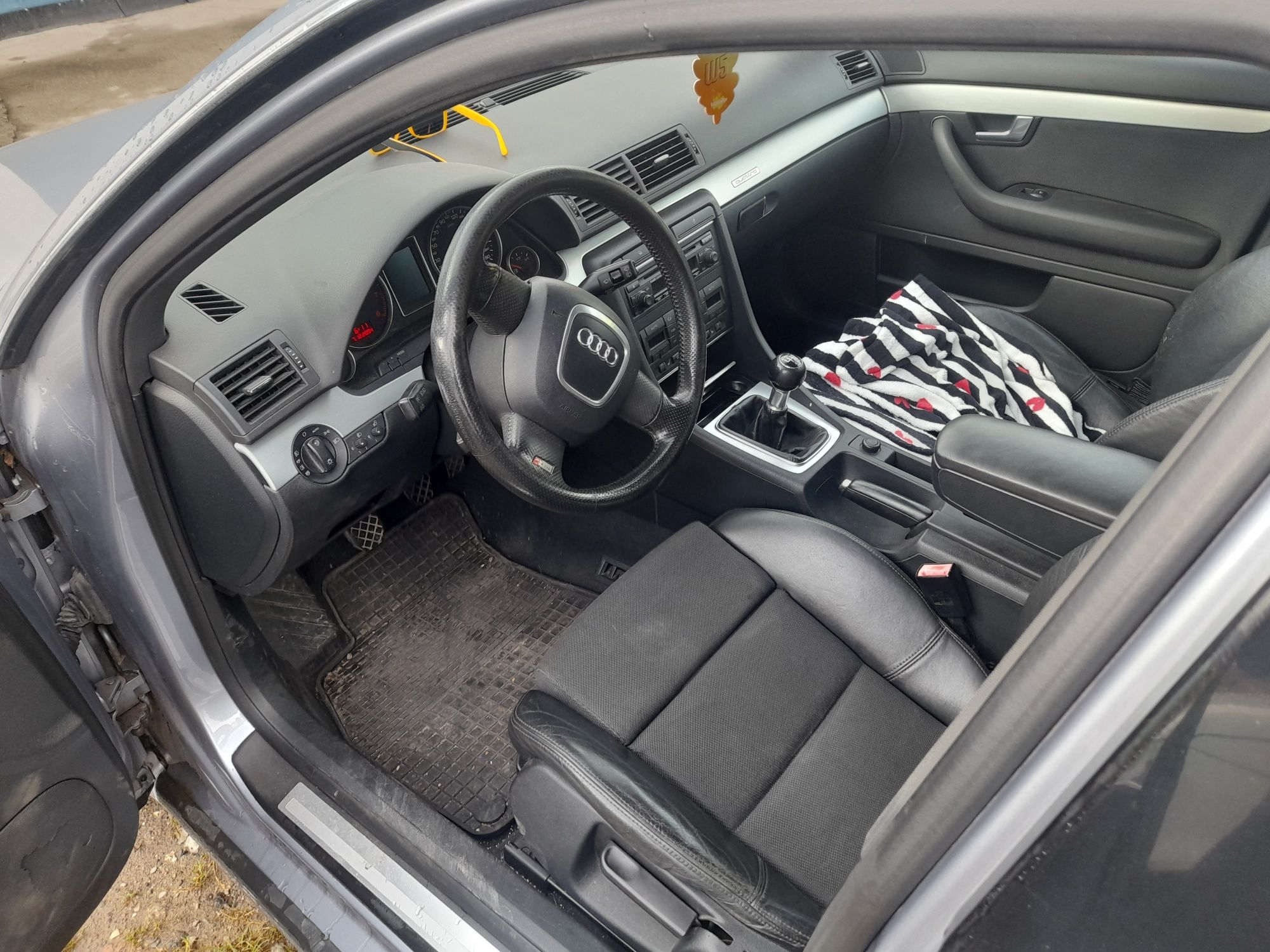 Audi  B 7 200 KM tfsi