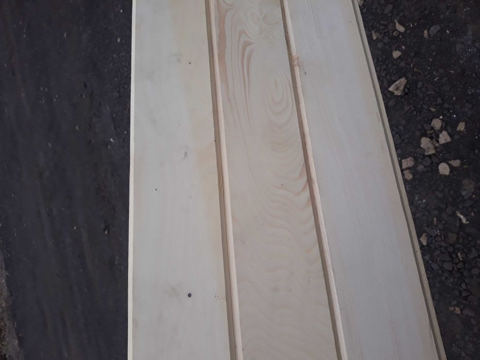 Deski szalunkowe Wieźba dachowa Stemple Łaty