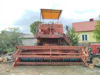 Kombajn Bizon z056