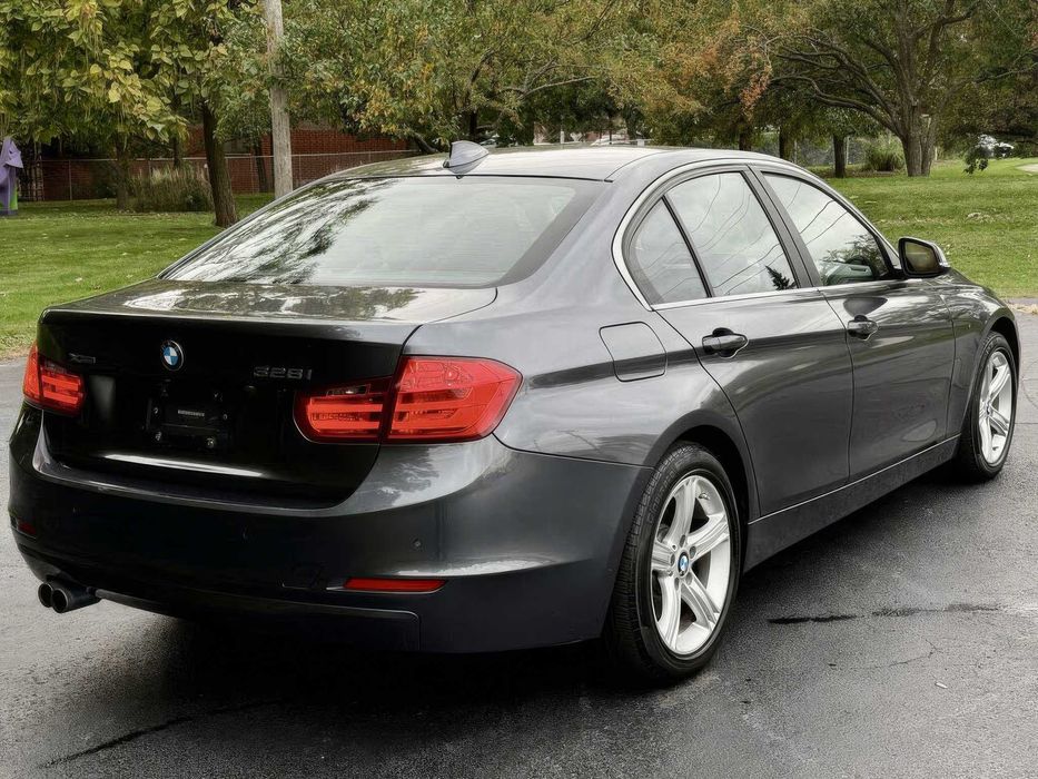 BMW 3 Series 328i xDrive      2015