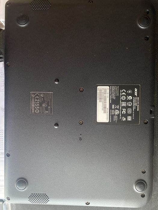 Notebook ACER usado