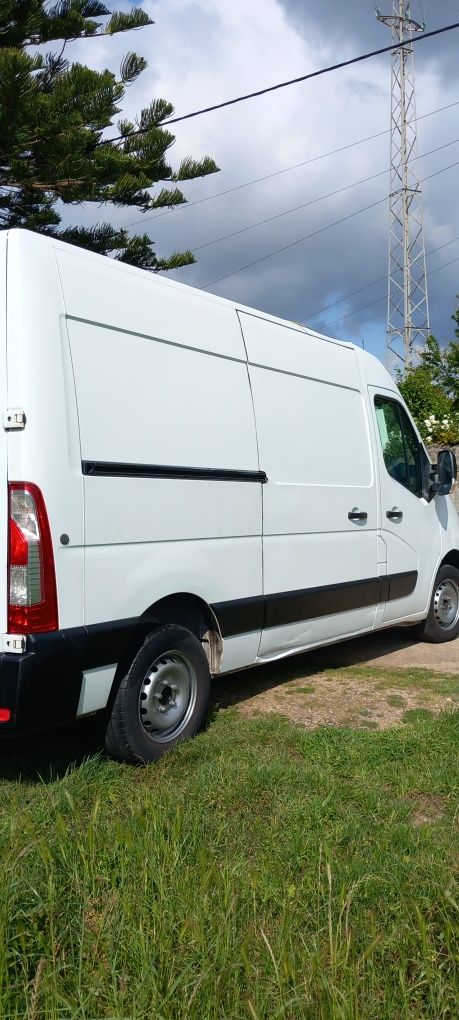 Renault master  impecável
