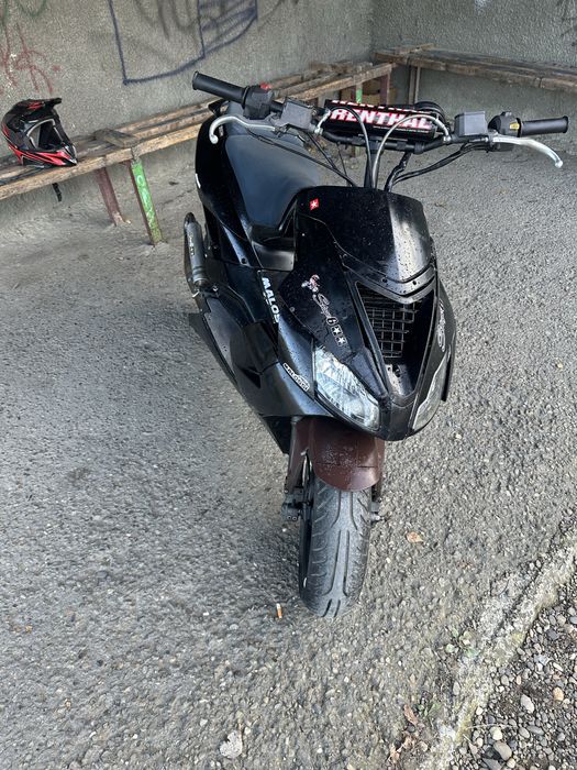 Продам мопед Aprilia gen 3