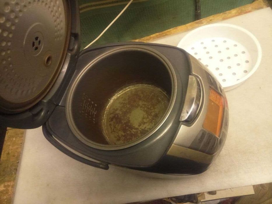 Продам мультиварку sinbo 5024