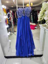 Чарівна вечірня сукня Sherri Hill 3802 розкішний блакитний відтінок
