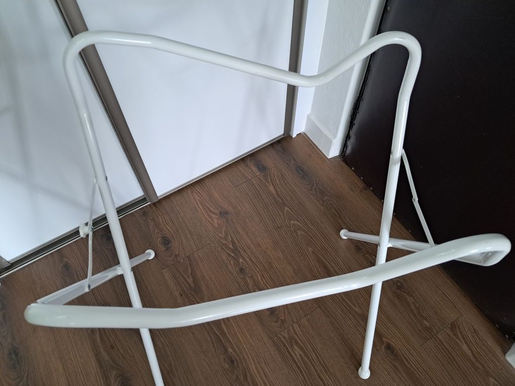 Stojak uniwersalny pod wannę 86/102 Lux, biały