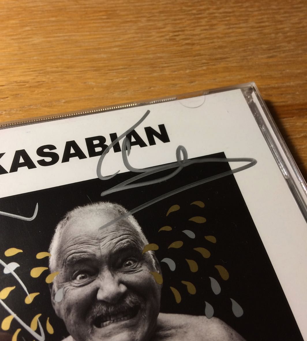 KASABIAN For Crying Out Loud CD PODPISANA Autograf