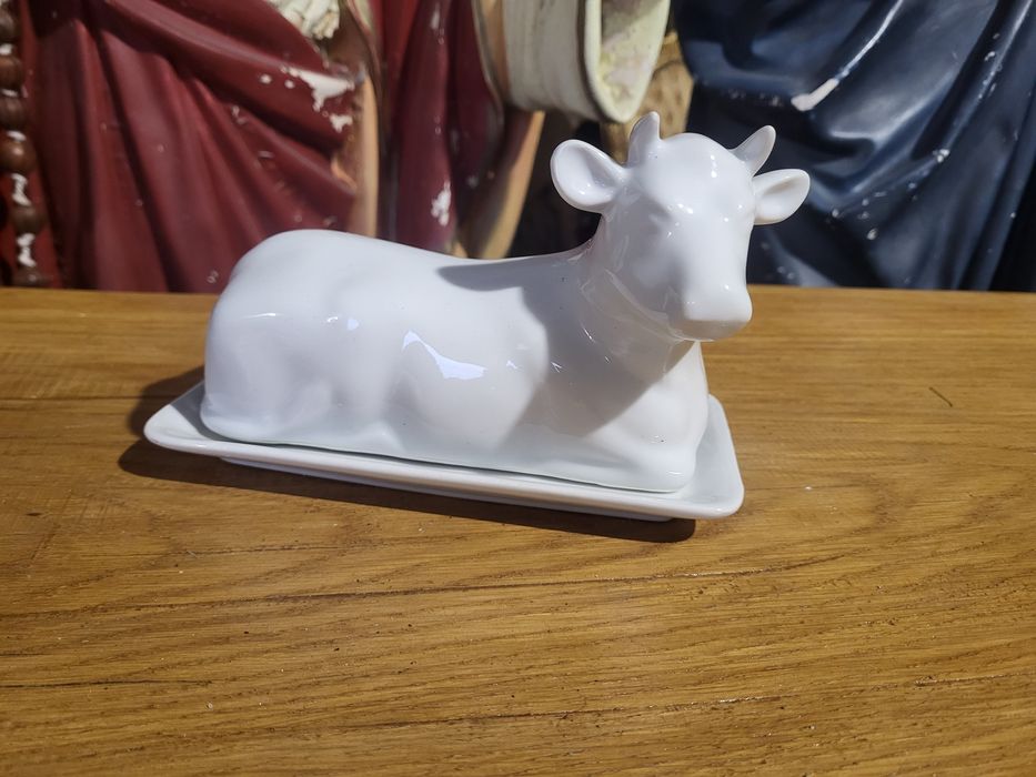 Maselniczka krowa ceramiczna retro styl wiejski