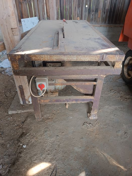 piła stołowa krajzega cyrkularka