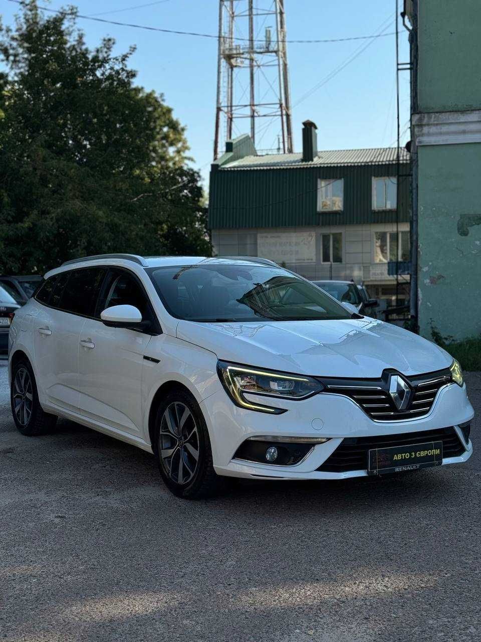 Пропонуємо автомобіль Меган 4 в кредит з першим внеском від 1000$