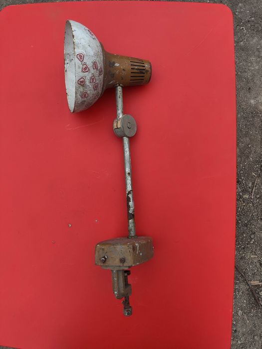 Lampa warsztatowa biurowa Famor