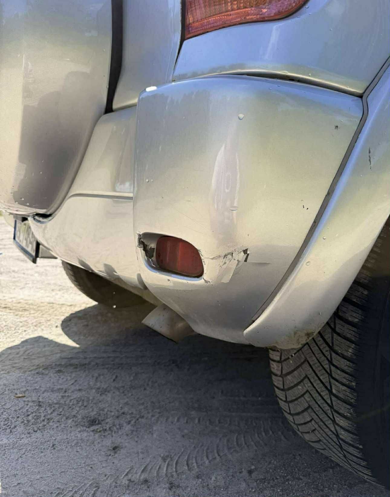 Toyote Rav-4 z 2001 roku 2.0 benzyna  4x4