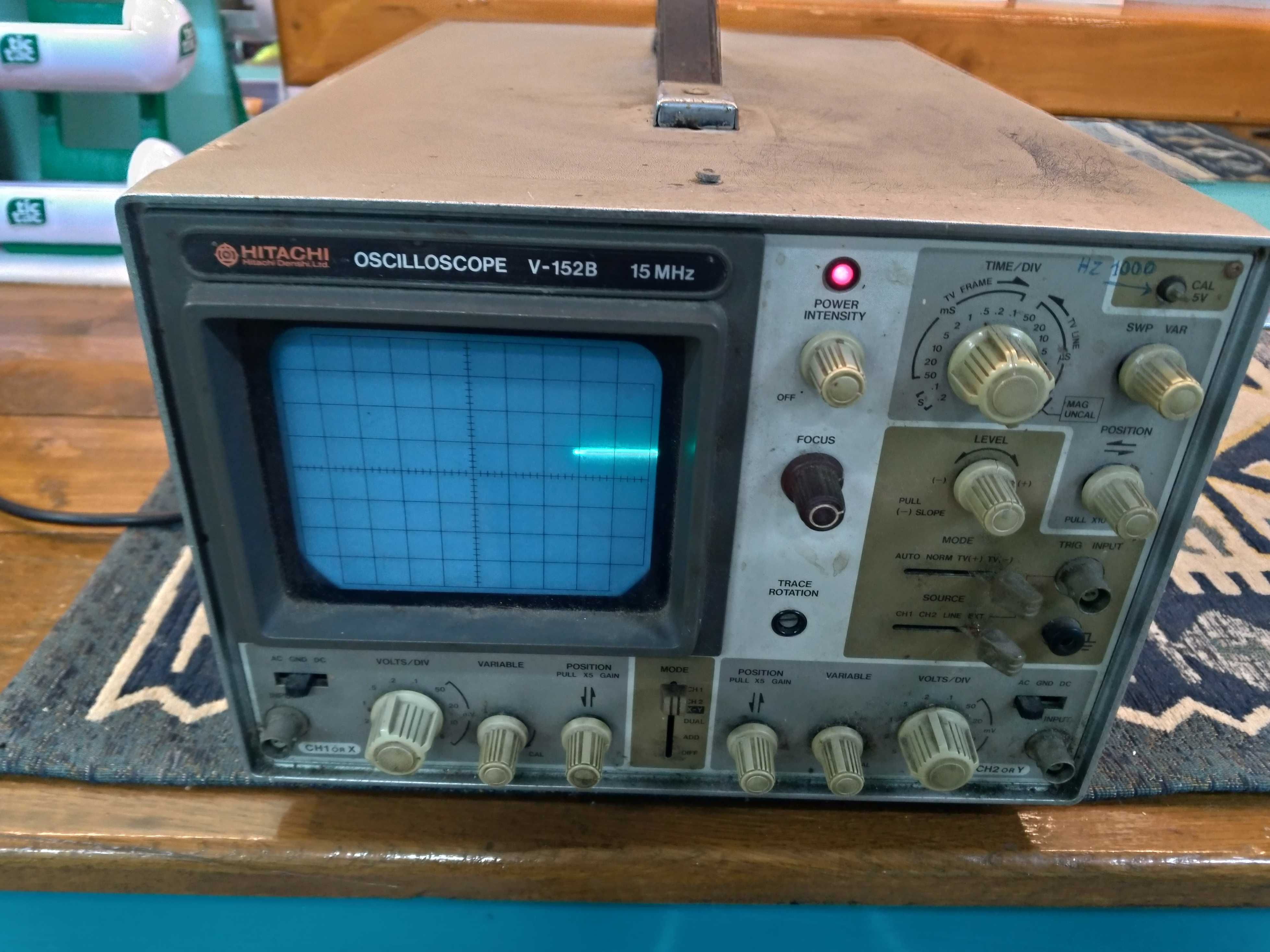 Осцилограф Hitachi V-152B 15 MHz