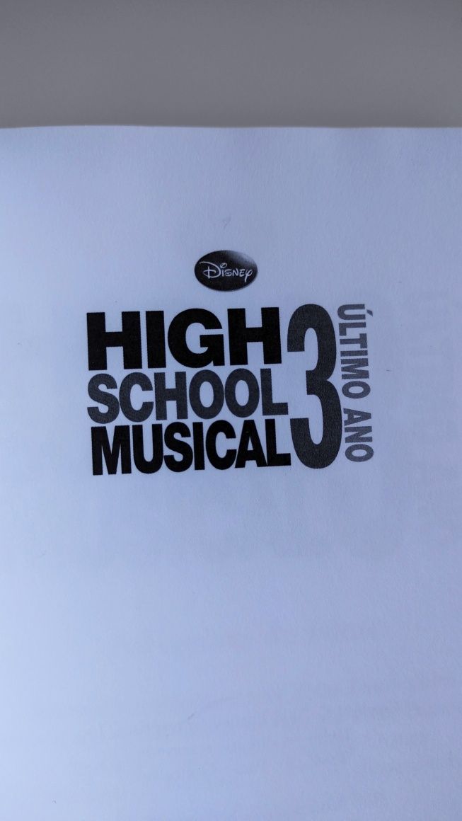 Livro "High School Musical 3 - último ano"