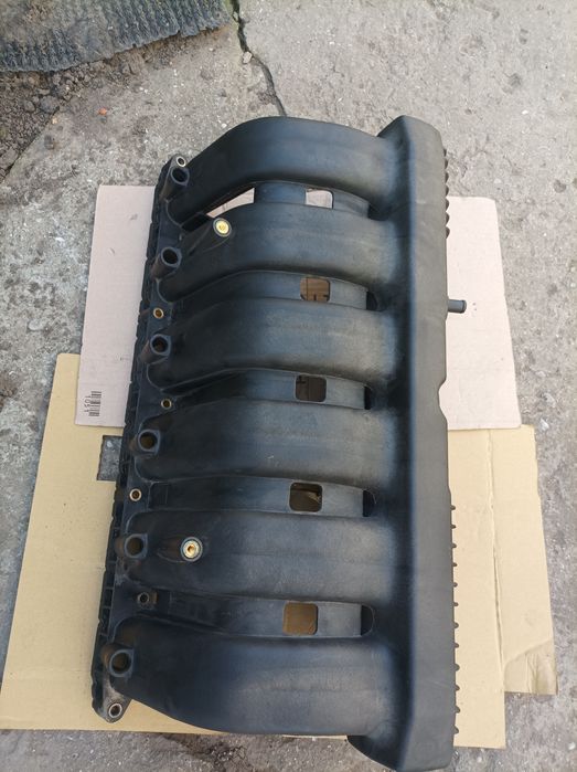 Продам на БМВ е34 впускний коллектор М50б25