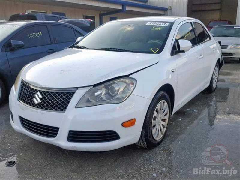 Розборка авто шрот SUZUKI KIZASHI 09-14 сузуки кизаши решетка акпп