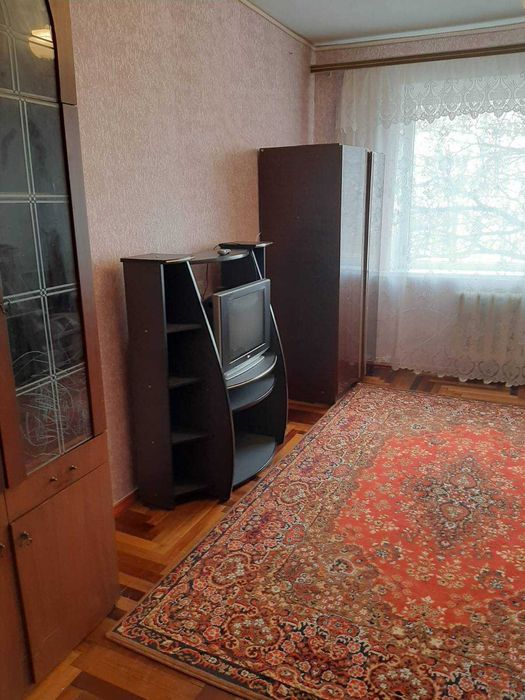 Сдам 3 комнатную квартиру Хортицкой район