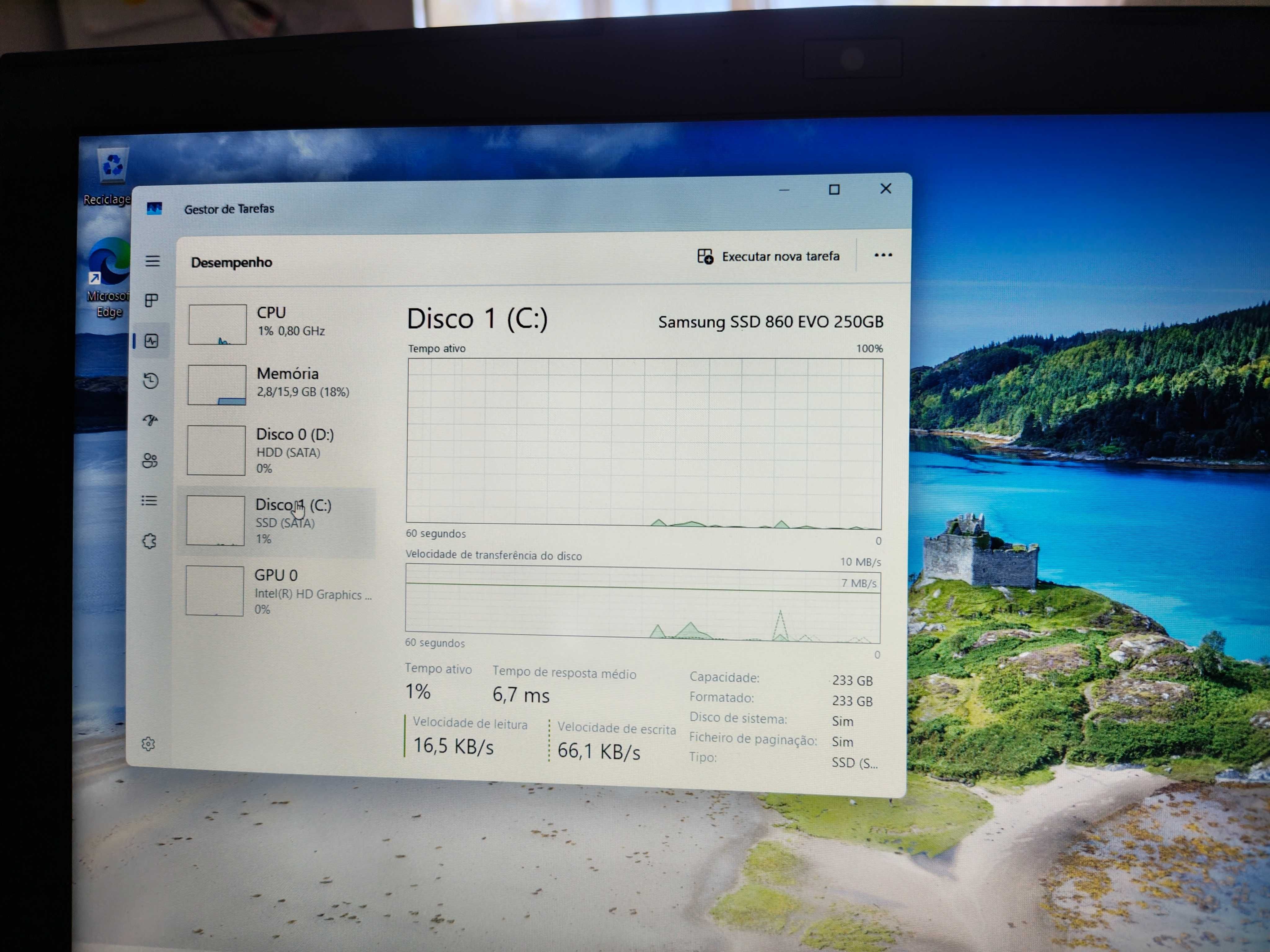 Portátil i7-6700HQ • 16GB RAM • SSD 240GB + HDD 700GB • Em bom estado!