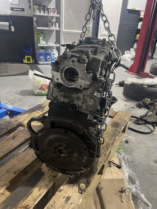 Продам Двигатель б/у