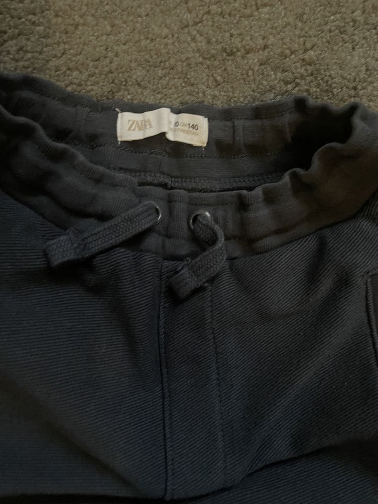 Spodnie dresowe chłopięce Zara, rozmiar 140