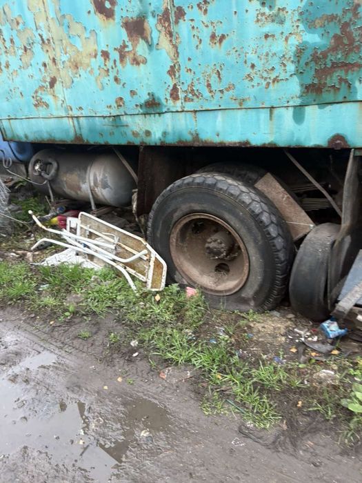 Запчастини ди газ 53