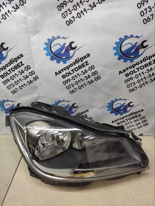 Фара права та ліва Mercedes W204 (2007-2014) УНИВЕРСАЛ запчастини/шрот