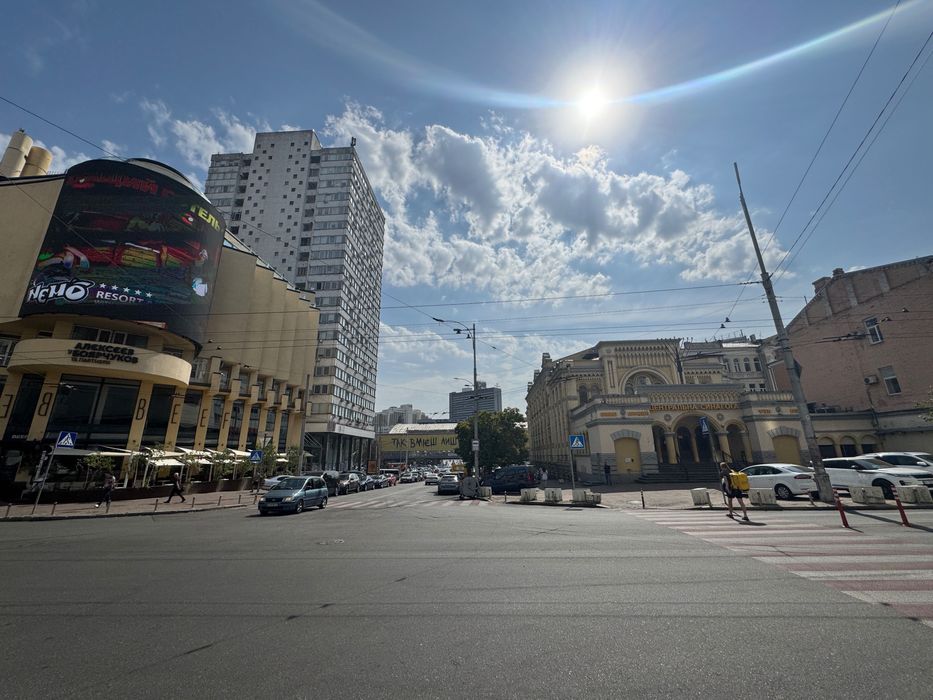 Комерція в центрі! Продаж приміщення 100м2 по вулиці Шота Руставелі