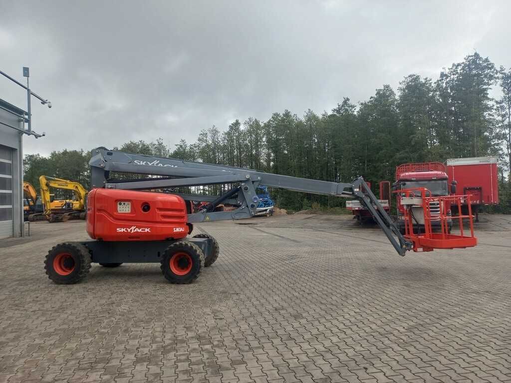 Przegubowy Podnośnik Koszowy SKYJACK SJ63AJ 4x4 - Wynajem