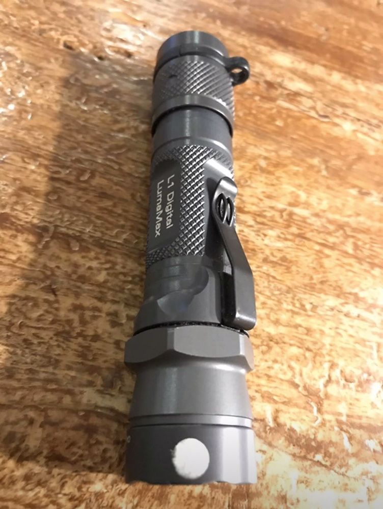 Surefire L1 digital lumamax led edição limitada