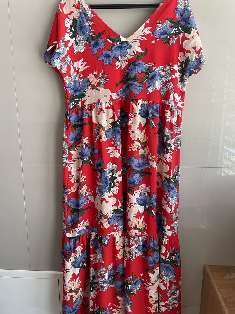 Vestido midi florido