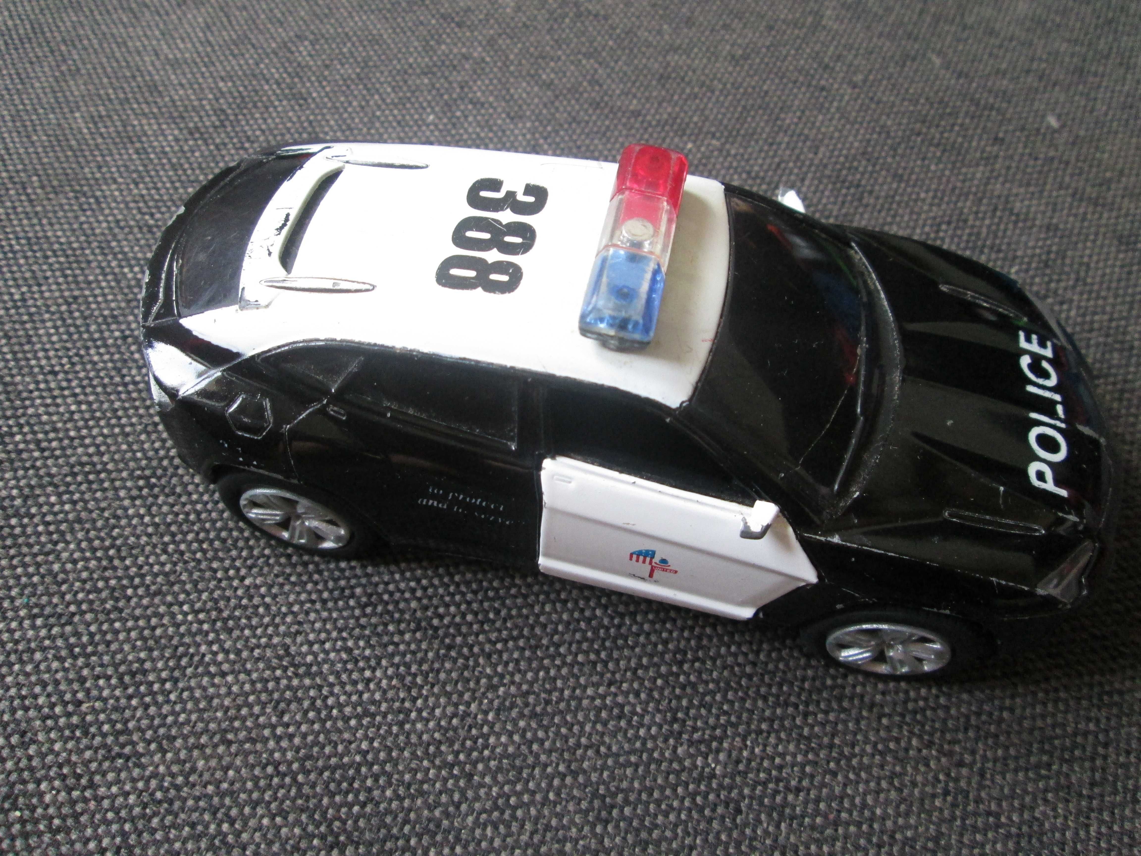 radiowóz policyjny, lamborghini urus KT5368, Kinsmart, skala 1:38