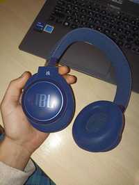 Навушники JBL Live 660NC